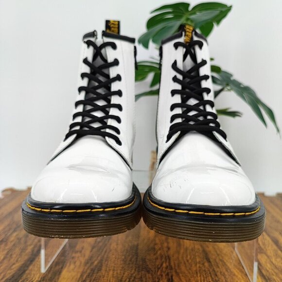 Doc. Martens Girl’s White Combat Side Zip Casual Boots Size 3 US - Picture 2 of 8